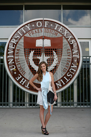UT Senioior with Emblem